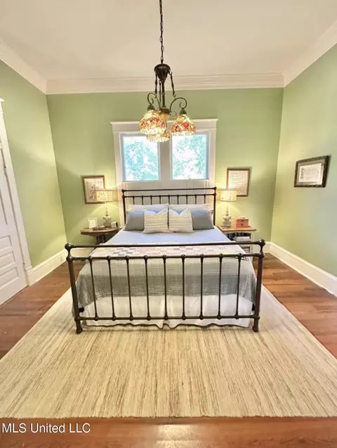 Bedroom - 321 W Chippewa St, Brookhaven, MS 39601 photo 6 of 7