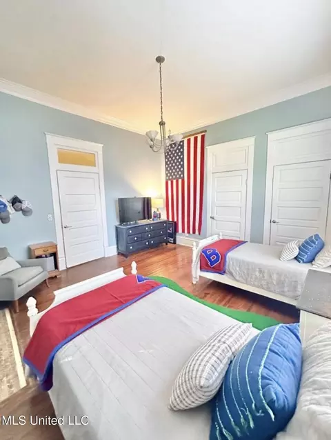 Bedroom - 321 W Chippewa St, Brookhaven, MS 39601 photo 5 of 7