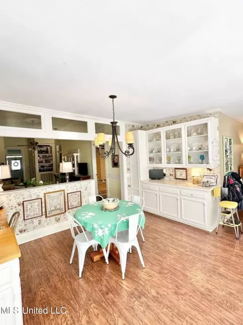 Kitchen - 321 W Chippewa St, Brookhaven, MS 39601 photo 2 of 6