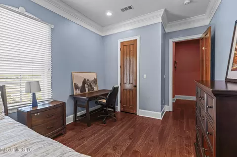 Bedroom - 3375 N Ratliff Rd, Jackson, MS 39209 photo 7 of 11