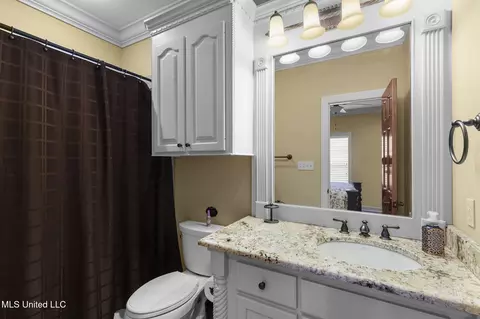 Bath - 3375 N Ratliff Rd, Jackson, MS 39209 photo 10 of 13