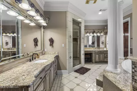 Bath - 3375 N Ratliff Rd, Jackson, MS 39209 photo 1 of 13