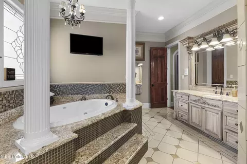Bath - 3375 N Ratliff Rd, Jackson, MS 39209 photo 3 of 13