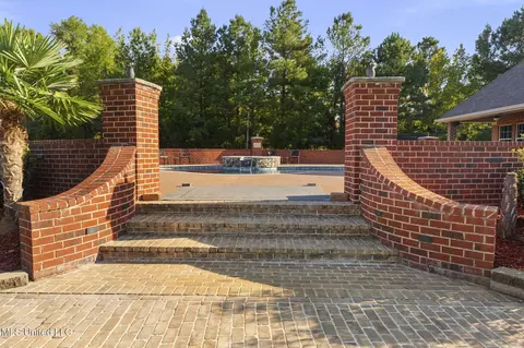 Exterior - 3375 N Ratliff Rd, Jackson, MS 39209 photo 10 of 18