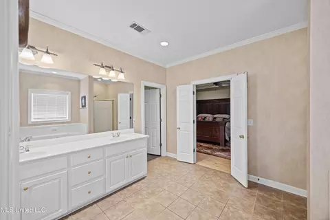 5822 Lake Trace Cir, Jackson, MS 39211 photo 18