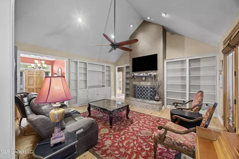 5822 Lake Trace Cir, Jackson, MS 39211 photo 29