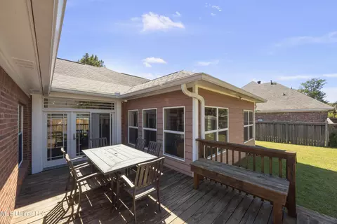 5822 Lake Trace Cir, Jackson, MS 39211 photo 17