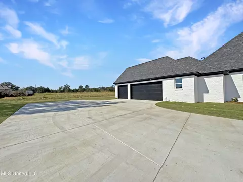 Exterior - 408 Lennon Ln, Brandon, MS 39047 photo 7 of 7