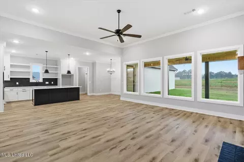Living - 408 Lennon Ln, Brandon, MS 39047 photo 2 of 5