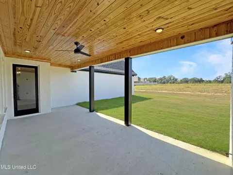 Exterior - 408 Lennon Ln, Brandon, MS 39047 photo 5 of 7