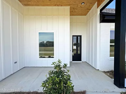 Exterior - 408 Lennon Ln, Brandon, MS 39047 photo 2 of 7