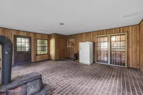 Other - 220 Beechcrest Dr, Jackson, MS 39211 photo 10 of 12