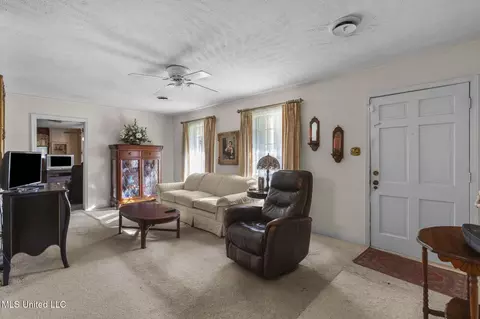 Other - 220 Beechcrest Dr, Jackson, MS 39211 photo 3 of 12