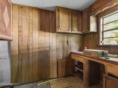 Other - 220 Beechcrest Dr, Jackson, MS 39211 photo 8 of 12