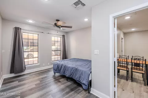 Bedroom - 28 Deerfield Dr, Madison, MS 39110 photo 1 of 9