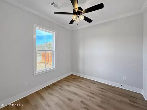 Bedroom - 404 Lennon Ln, Brandon, MS 39047 photo 2 of 3