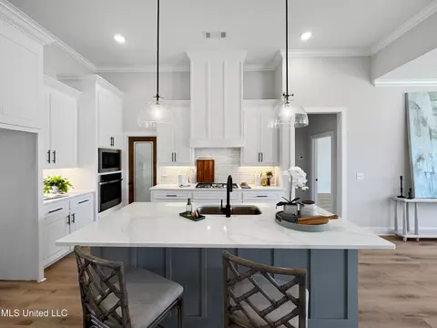 Kitchen - 404 Lennon Ln, Brandon, MS 39047 photo 1 of 2