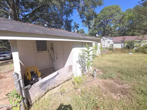 5063 Sharp St, Jackson, MS 39209 photo 4