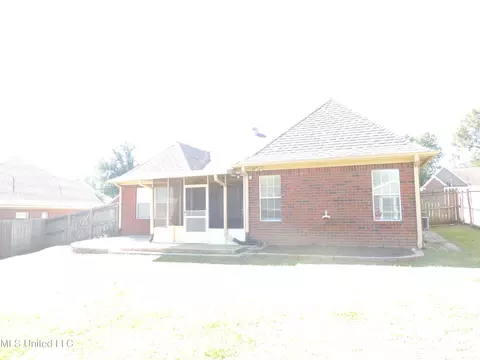 Exterior - 400 S Timber Way, Hernando, MS 38632 photo 5 of 6