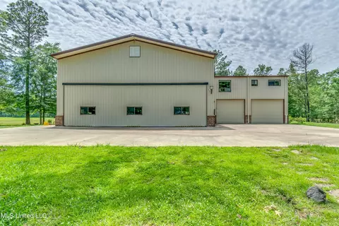 904 Northwood Cir, Brandon, MS 39047