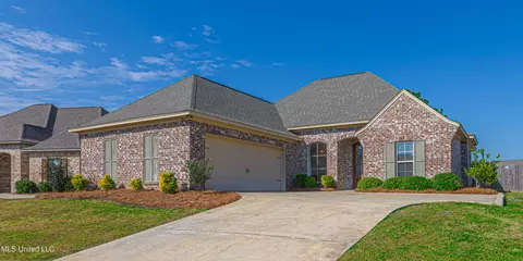 214 Buttonwood Ln, Canton, MS 39046