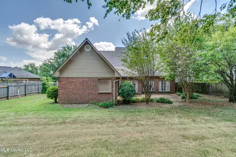 Exterior - 420 Fairfield Dr, Madison, MS 39110 photo 9 of 11