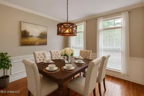 Dining - 420 Fairfield Dr, Madison, MS 39110 photo 1 of 2