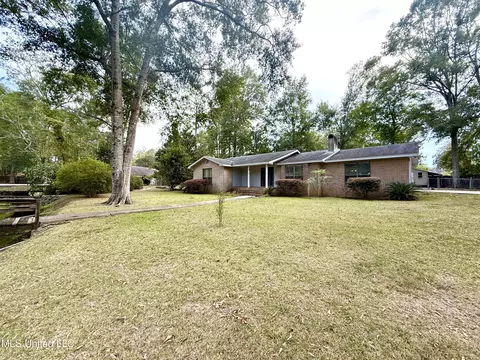 1301 Third Ave, Picayune, MS 39466 photo 7