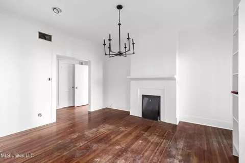 Living - 1320 Greymont Ave, Jackson, MS 39202 photo 5 of 5