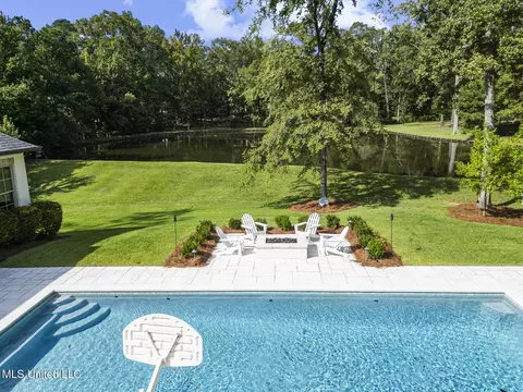 Exterior - 103 Cherry Laurel Ct, Ridgeland, MS 39157 photo 9 of 20