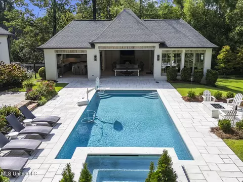 Exterior - 103 Cherry Laurel Ct, Ridgeland, MS 39157 photo 19 of 20