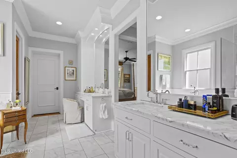 Bath - 103 Cherry Laurel Ct, Ridgeland, MS 39157 photo 2 of 7