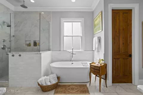 Bath - 103 Cherry Laurel Ct, Ridgeland, MS 39157 photo 1 of 7