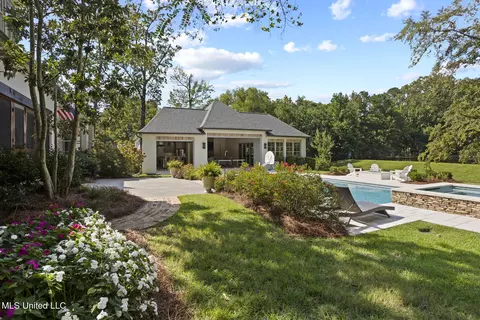 Exterior - 103 Cherry Laurel Ct, Ridgeland, MS 39157 photo 14 of 20