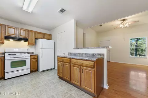 32 Bob Tail Trl, Picayune, MS 39466 photo 7