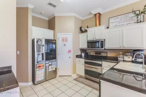Kitchen - 451 Pinecrest Cir, Long Beach, MS 39560 photo 1 of 2