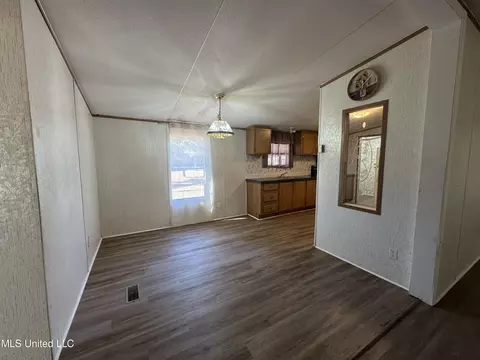 Dining - 124 Ida Miller Rd, Lucedale, MS 39452 photo 1 of 2