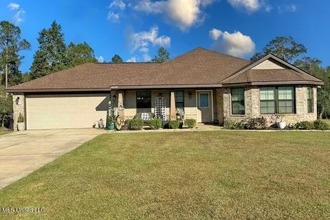22020 John Holder Rd, Moss Point, MS 39562
