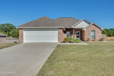 110 Bailey Cv, Canton, MS 39046