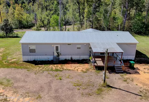 2400 Herren Rd, Utica, MS 39175