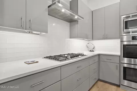 Kitchen - 159 Harper St, Ridgeland, MS 39157 photo 5 of 5