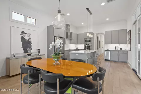 Dining - 159 Harper St, Ridgeland, MS 39157 photo 2 of 2