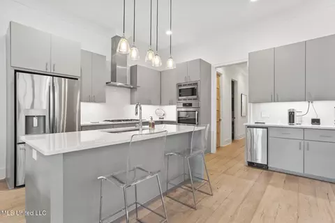 Kitchen - 159 Harper St, Ridgeland, MS 39157 photo 3 of 5