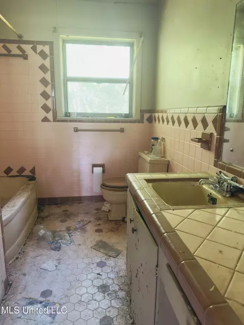 170 Cooper Rd, Jackson, MS 39212 photo 4