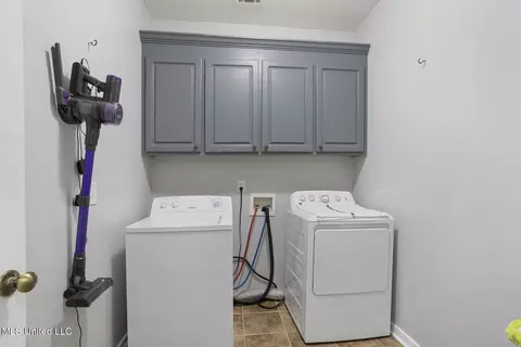 Other - 211 Jacks Pl, Brandon, MS 39047 photo 11 of 13