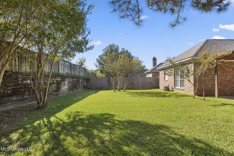Exterior - 211 Jacks Pl, Brandon, MS 39047 photo 5 of 5