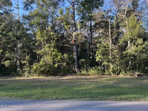 Beach Street, Ocean Springs, MS 39564