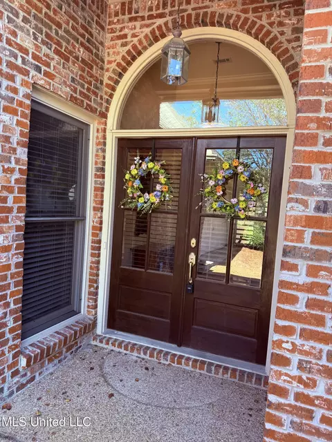 701 Napoleon Ct, Ridgeland, MS 39157