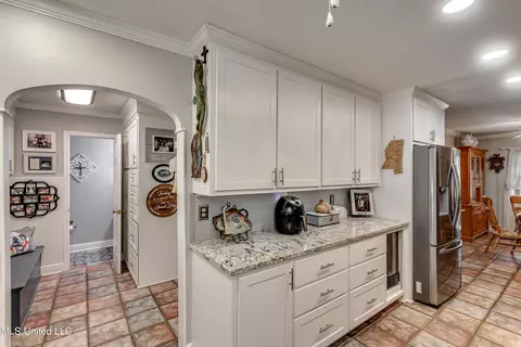 105 Center St, Flora, MS 39071 photo 15