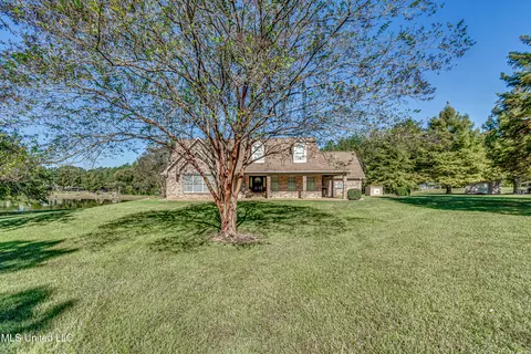 Exterior - 254 Waldrop Rd, Flora, MS 39071 photo 6 of 13